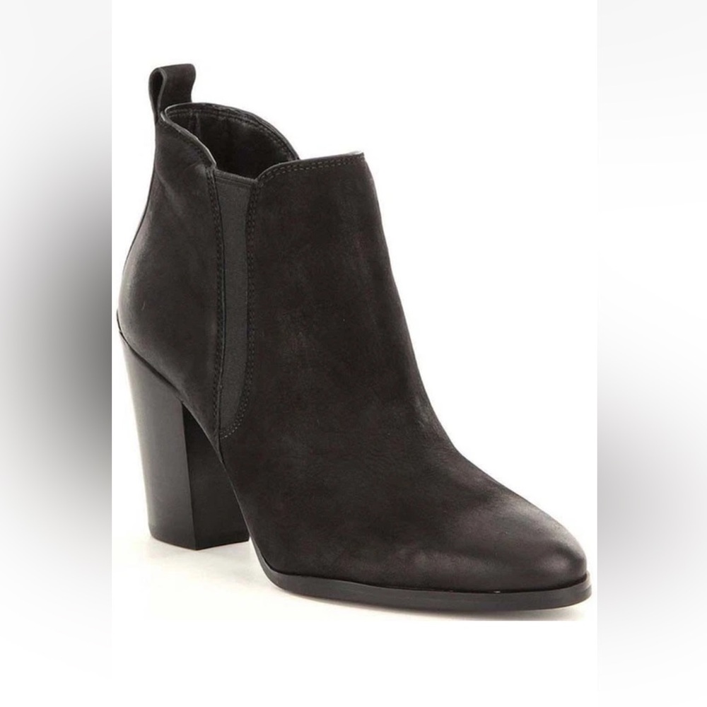 Michael Kors Brandy Black Pointed Toe Ankle Booties Boots with Metallic Logo